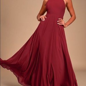BNWT Lulu’s maroon formal maxi dress